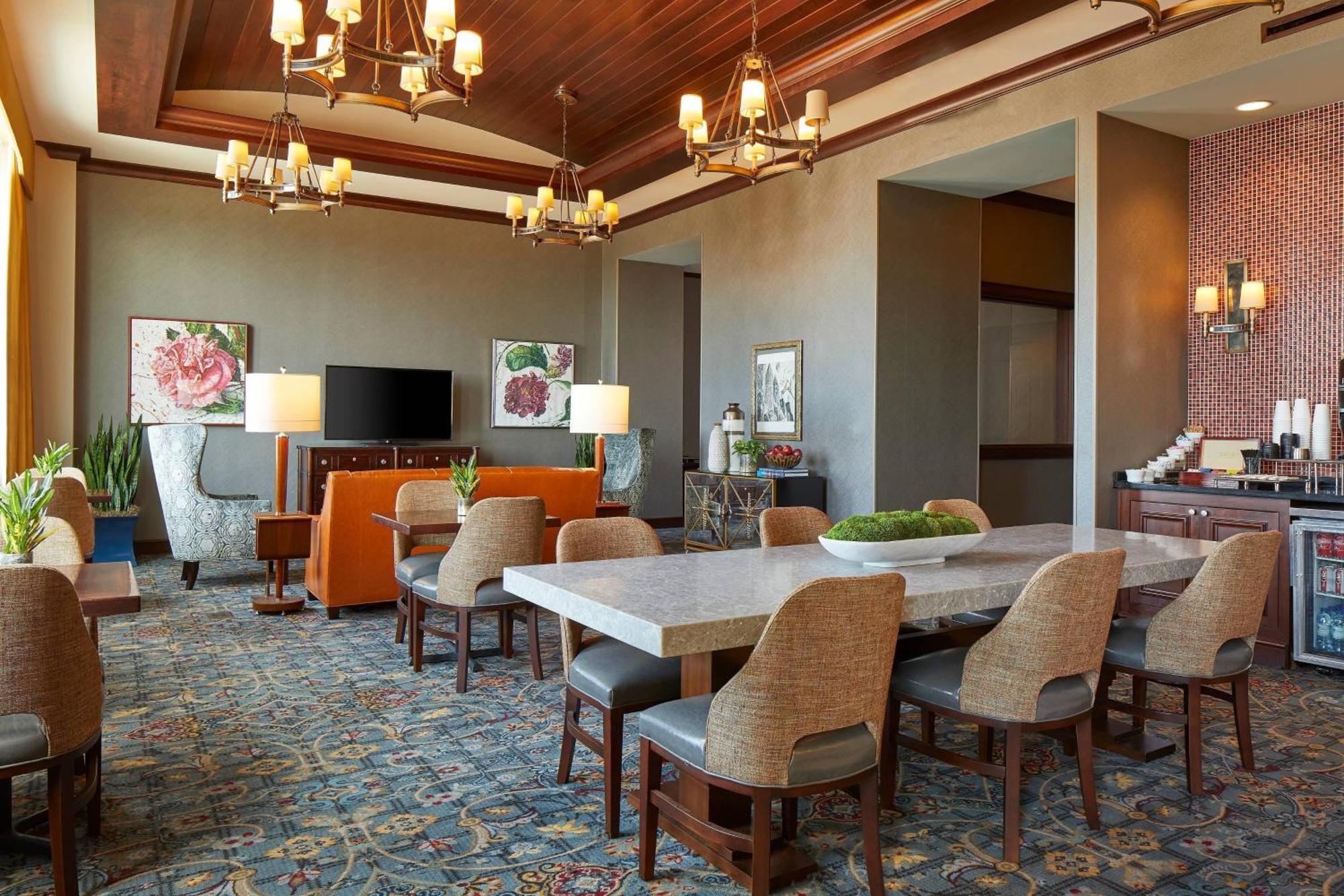 Renaissance Montgomery Hotel & Spa At The Convention Center Dış mekan fotoğraf