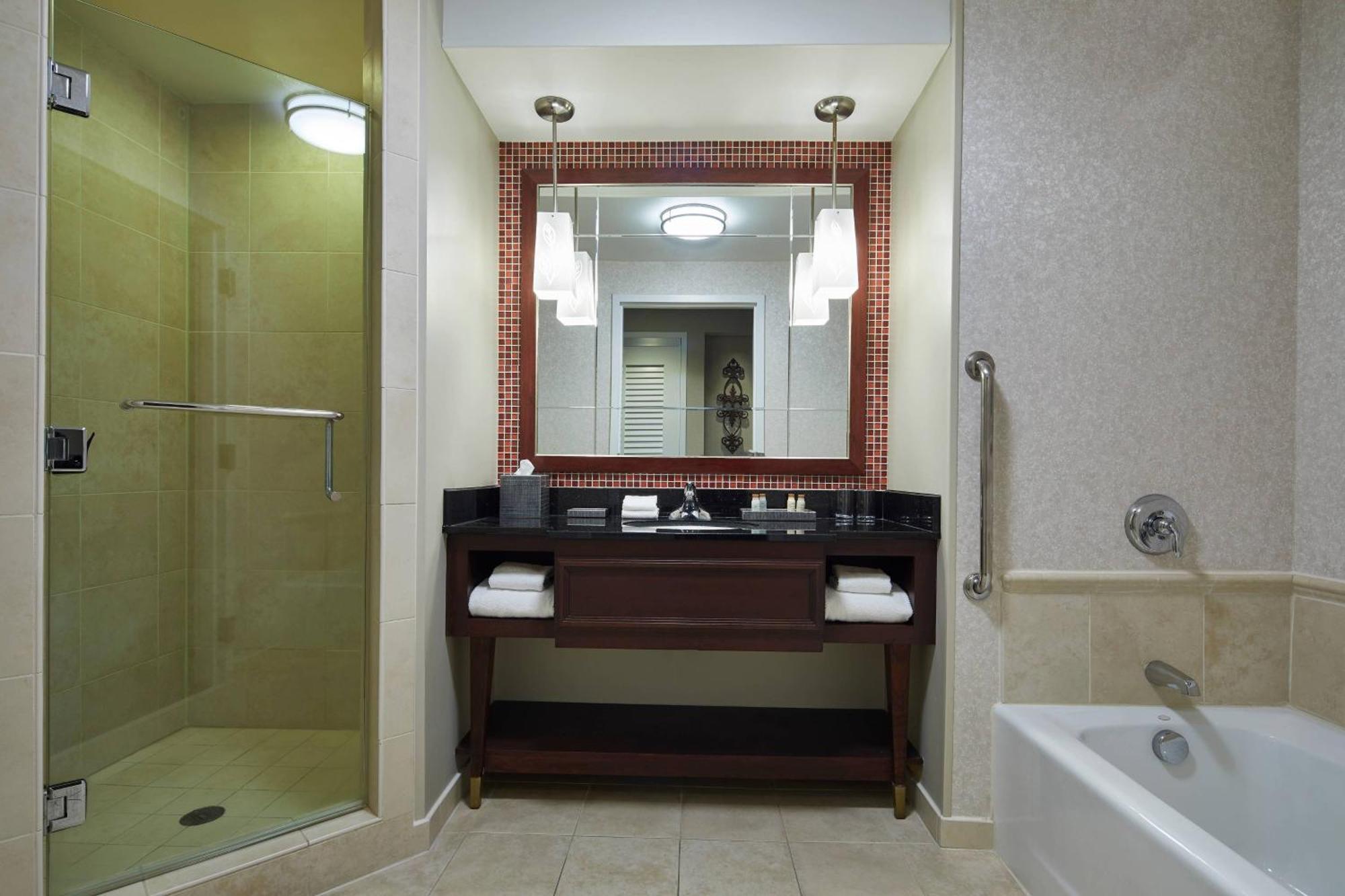 Renaissance Montgomery Hotel & Spa At The Convention Center Dış mekan fotoğraf